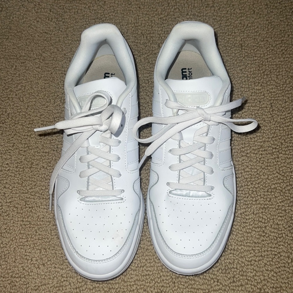 Adidas leather white non skid shoes 8 1/2 Womens